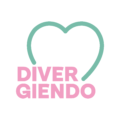 Logotipo: corazón verde y debajo pone Divergiendo en color rosa